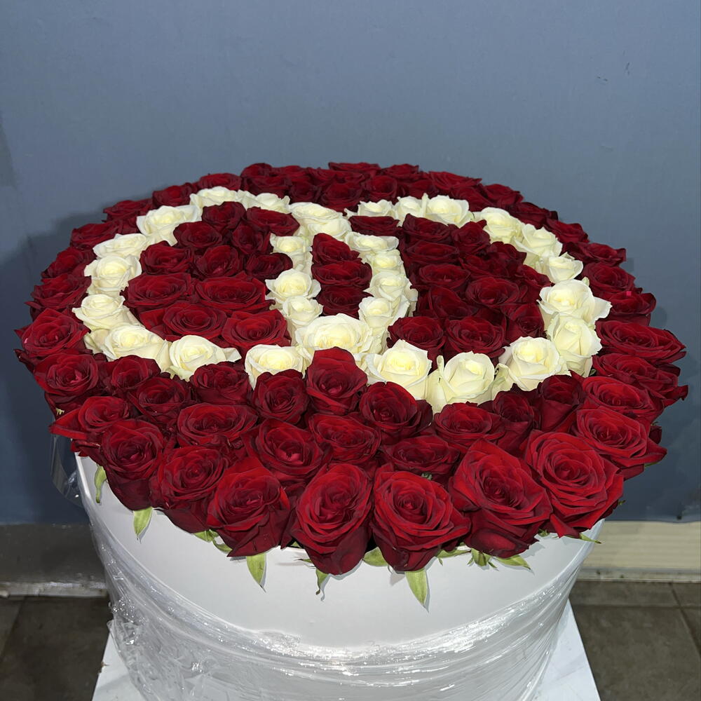 🌹ПОСЛАНИЕ В КОРОБКЕ ИЗ 105 РОЗ🌹